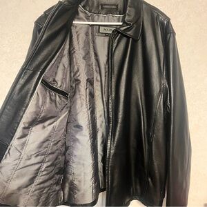 Men’s Black Leather Bomber Jacket